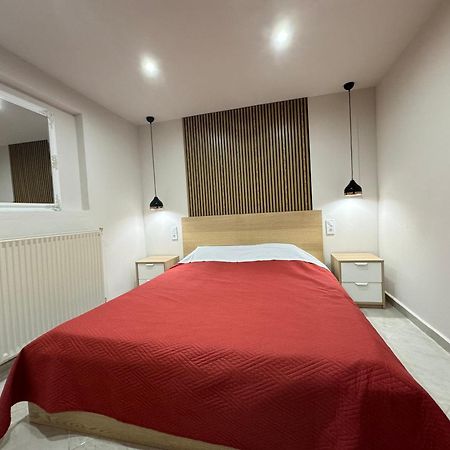 Virgin Rocks House Apartment Kalambaka Bagian luar foto