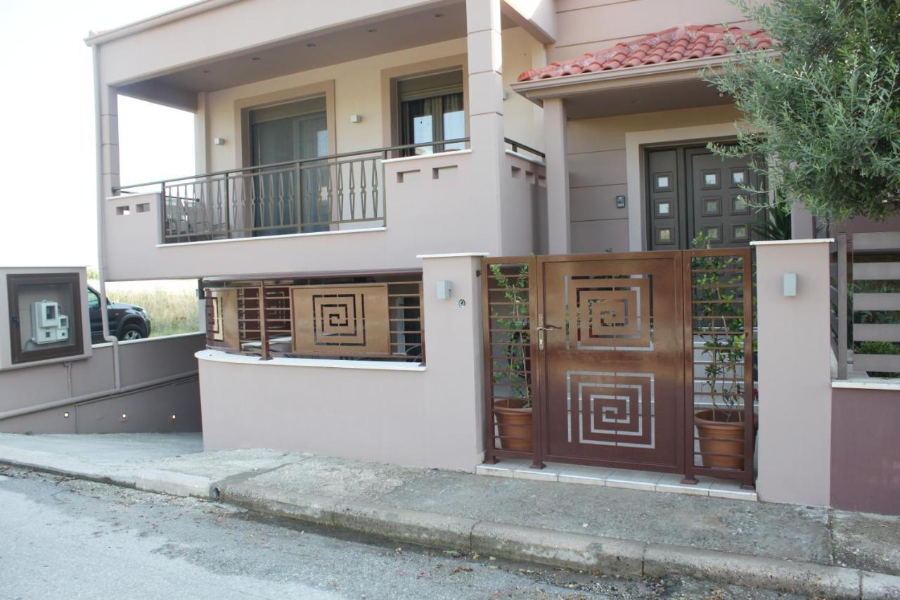 Virgin Rocks House Apartment Kalambaka Bagian luar foto